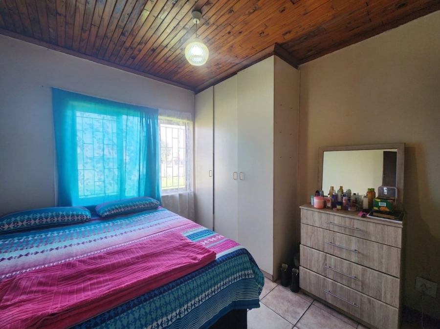 3 Bedroom Property for Sale in Pacaltsdorp Western Cape